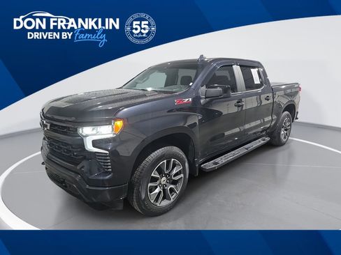 Used 2024 Chevrolet Silverado 1500 RST w/ Z71 Off-Road Package AWD/4WD image 1