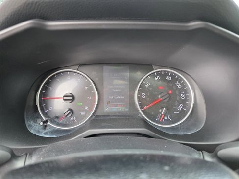 Used 2020 Toyota RAV4 XLE Premium image 15