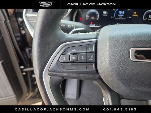 Used 2023 Jeep Grand Cherokee L Laredo AWD/4WD image 20