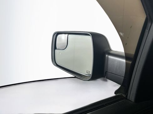 Used 2019 RAM 1500 Laramie w/ Sport Appearance Package AWD/4WD image 16