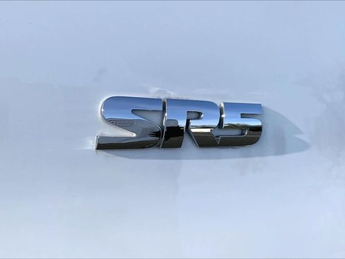 Certified 2024 Toyota 4Runner SR5 Premium image 10