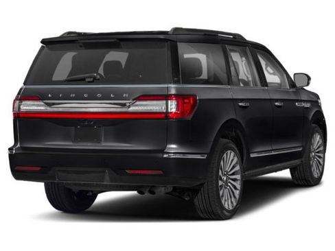 Used 2018 Lincoln Navigator Reserve w/ Technology Package image 2