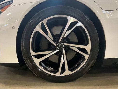 Certified 2023 Audi e-tron GT Prestige w/ Prestige Package AWD/4WD image 9