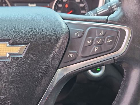 Used 2019 Chevrolet Equinox LT FWD image 34