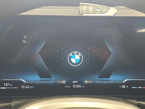 Used 2025 BMW 330i xDrive Sedan AWD/4WD image 13