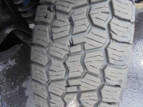 Used 2019 Toyota Tacoma TRD Sport image 6