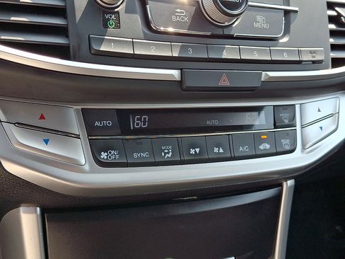 Used 2015 Honda Accord Sport image 15