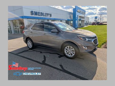 Used 2018 Chevrolet Equinox LT FWD image 1