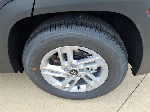 New 2026 Hyundai Tucson SE image 17