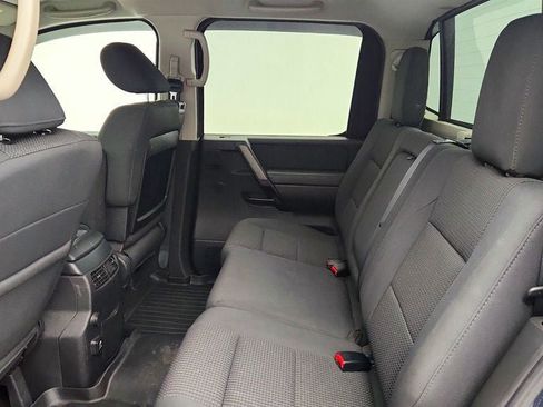 Used 2014 Nissan Titan SV w/ SV Value Truck Package AWD/4WD image 20