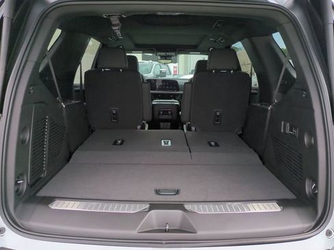 New 2026 Chevrolet Tahoe High Country w/ Sun And Tow Package RWD image 12