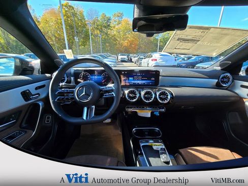 Used 2025 Mercedes-Benz CLA 250 4MATIC image 2