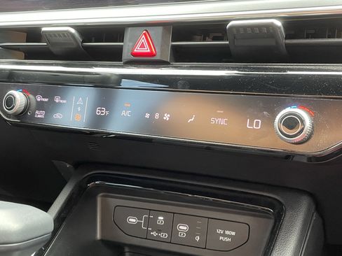 Used 2025 Kia K5 GT-Line w/ GT-Line Premium Package image 27