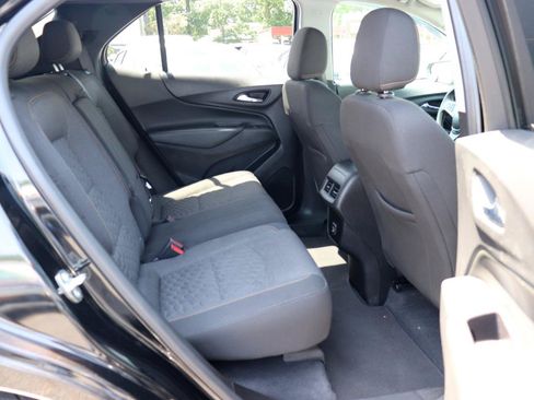 Used 2021 Chevrolet Equinox LT FWD image 13