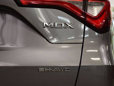 Used 2024 Acura MDX SH-AWD w/ Advance Package image 21
