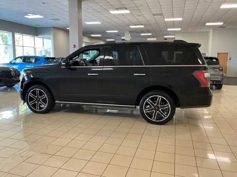 Used 2021 Ford Expedition Limited AWD/4WD image 5