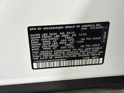 Used 2026 Volkswagen Atlas Cross Sport SE FWD image 31
