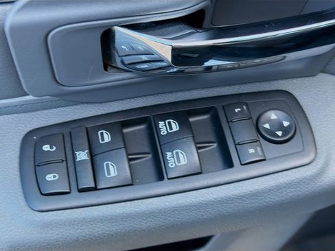 Used 2016 RAM 1500 Big Horn image 25