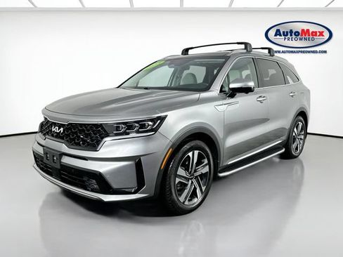 Used 2023 Kia Sorento SX Prestige w/ Panoramic Sunroof Package AWD/4WD image 5