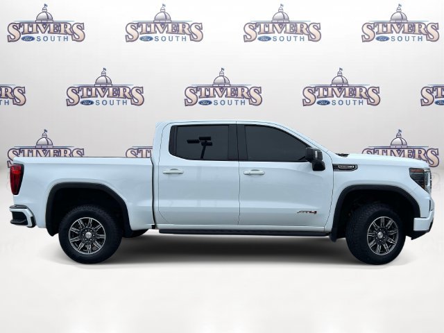Used 2024 GMC Sierra 1500 AT4 w/ Technology Package AWD/4WD image 2