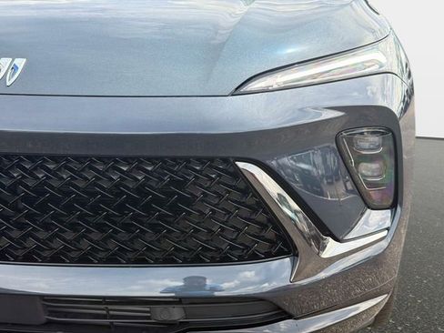 New 2026 Buick Envision Sport Touring image 9