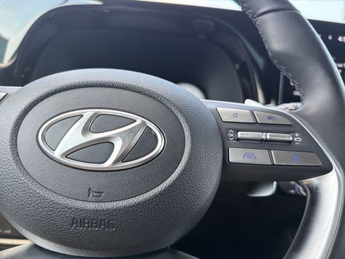 Used 2024 Hyundai Palisade Limited AWD/4WD image 9