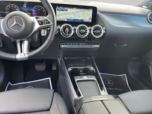 Certified 2025 Mercedes-Benz GLA 250 4MATIC image 11