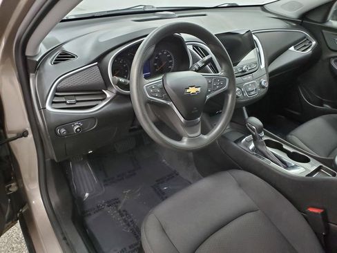 Used 2022 Chevrolet Malibu LS image 10