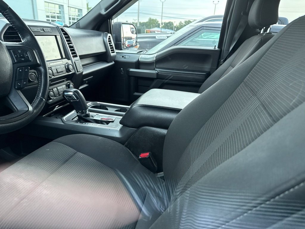 Used 2016 Ford F150 XLT w/ Equipment Group 302A Luxury AWD/4WD image 30