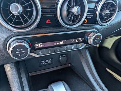 Used 2021 Nissan Sentra SV image 12