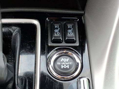 Used 2024 Mitsubishi Eclipse Cross LE AWD/4WD image 21