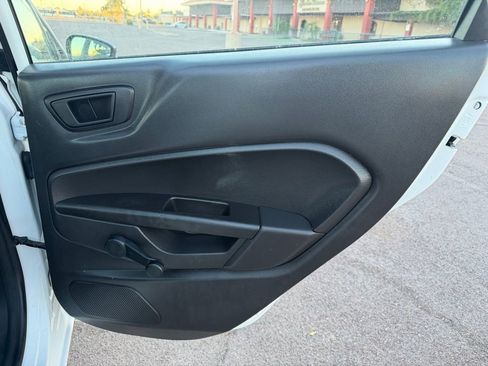 Used 2016 Ford Fiesta S image 17