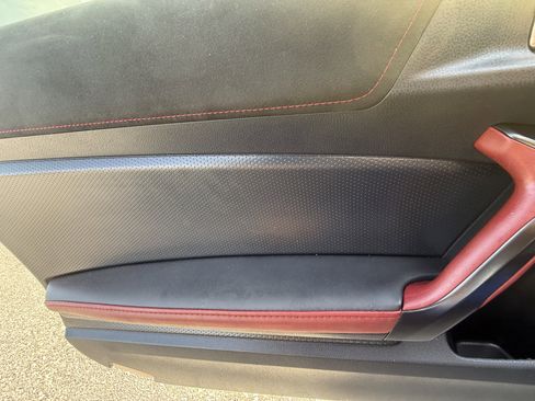 Used 2018 Subaru BRZ tS RWD image 18
