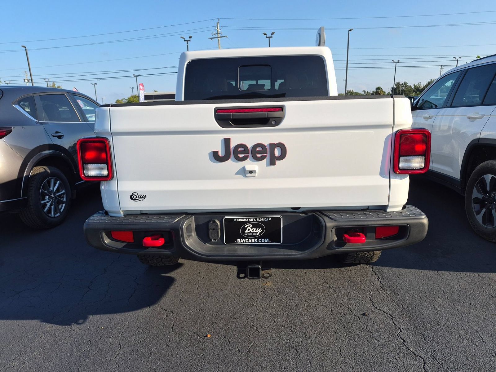 Used 2023 Jeep Gladiator Rubicon w/ Cold Weather Group AWD/4WD image 4