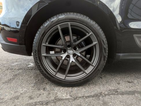 Used 2023 Porsche Macan image 49