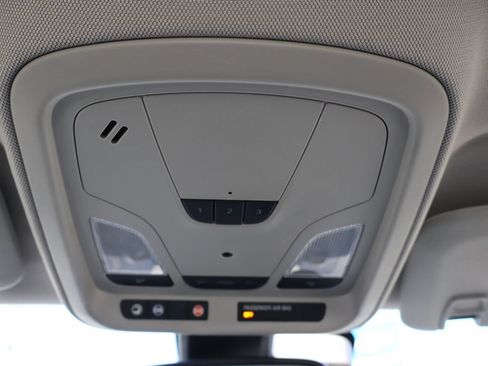 Used 2014 Chevrolet Impala LT FWD image 20