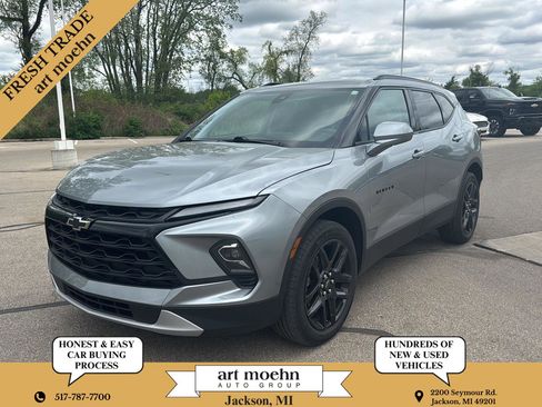 Used 2024 Chevrolet Blazer LT w/ Convenience Package FWD image 1