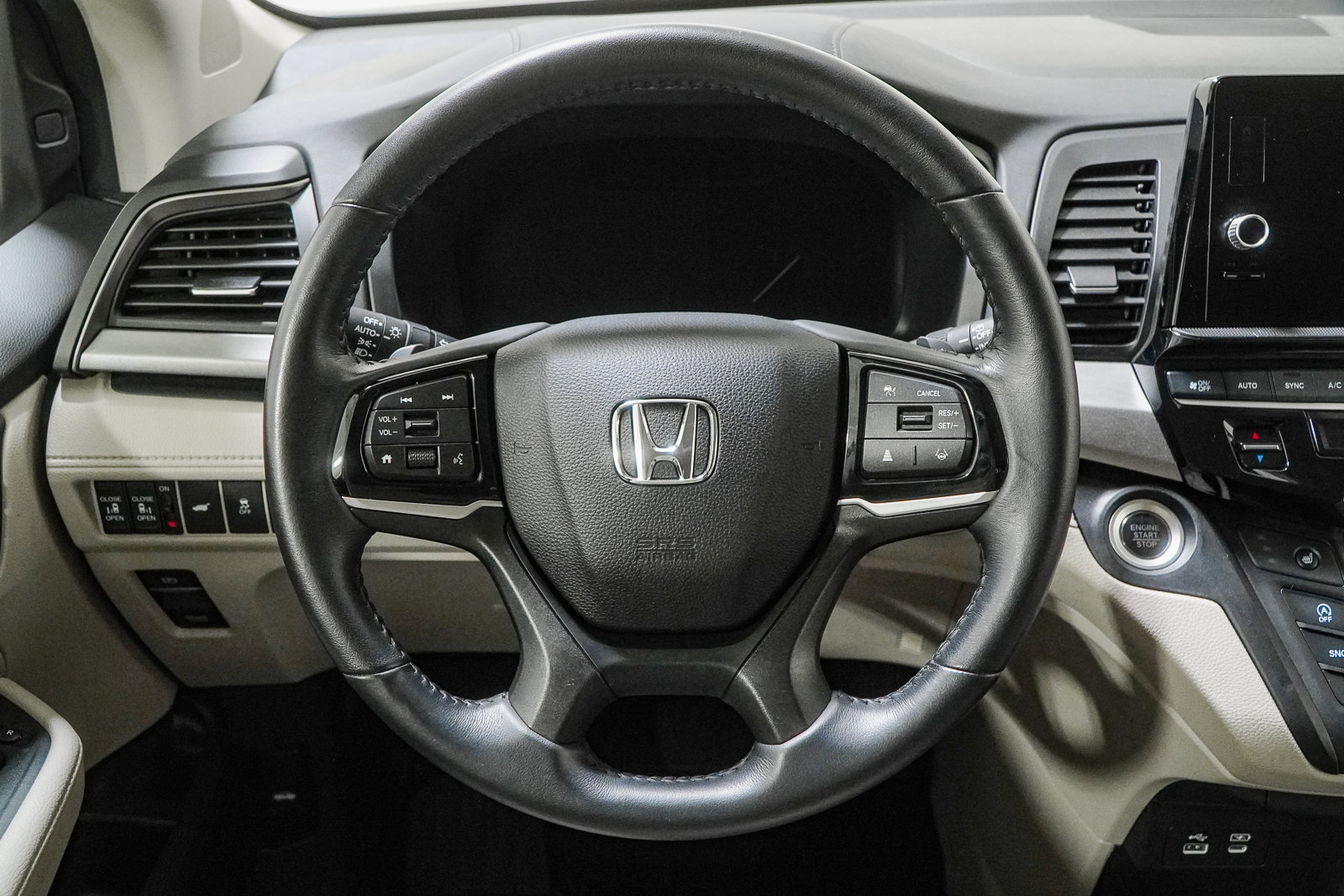 Used 2025 Honda Odyssey EX-L image 23