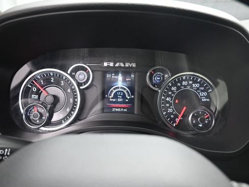 Used 2020 RAM 1500 Big Horn RWD image 10