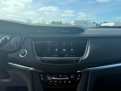Certified 2025 Cadillac XT5 Premium Luxury image 23