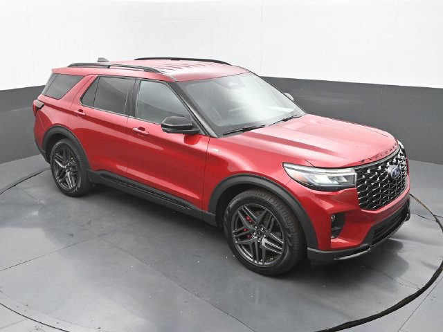 Used 2025 Ford Explorer ST-Line w/ Premium Package RWD image 30