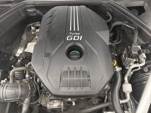 Used 2023 Genesis G70 2.0T AWD/4WD image 24