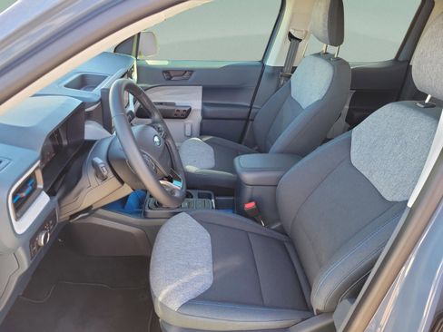 New 2025 Ford Maverick XLT w/ XLT Luxury Package image 9