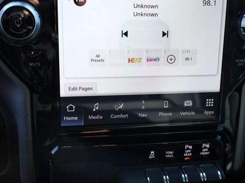 Used 2024 RAM 1500 Big Horn image 12