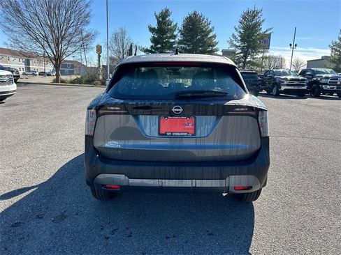 New 2026 Nissan Kicks S image 5