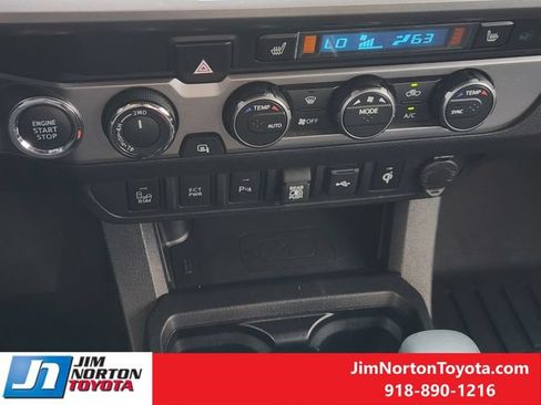 Used 2023 Toyota Tacoma Limited w/ Nightshade Package AWD/4WD image 20