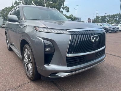 Used 2025 INFINITI QX80 Sensory