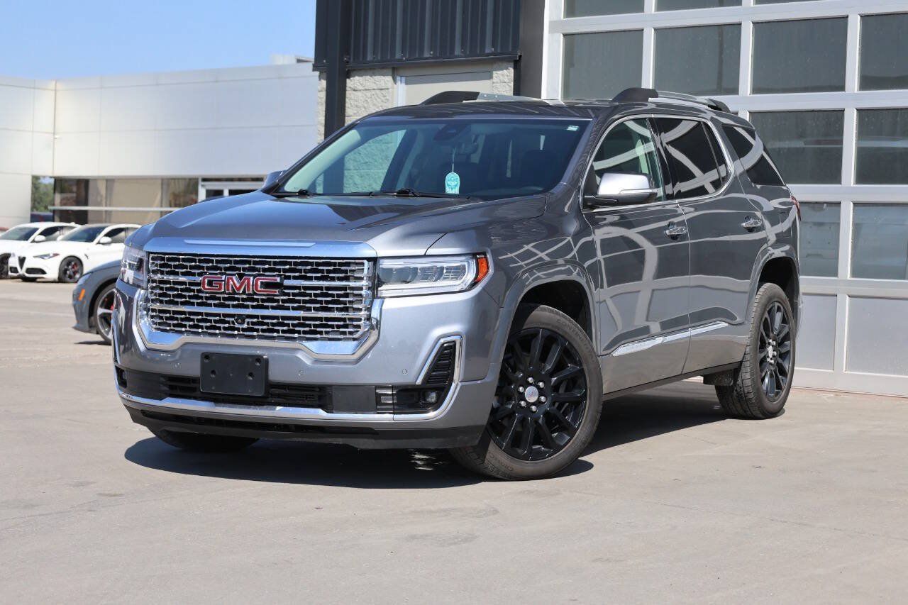 Used 2020 GMC Acadia Denali w/ Trailering Package AWD/4WD image 3