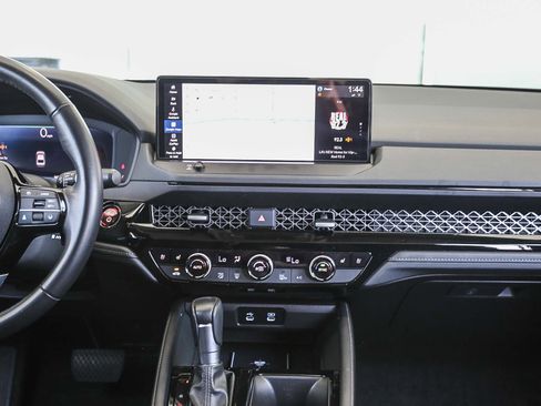 Used 2024 Honda Accord Touring image 16