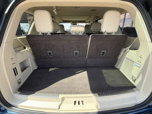 Used 2020 Lincoln Navigator Reserve w/ Luxury Package AWD/4WD image 31